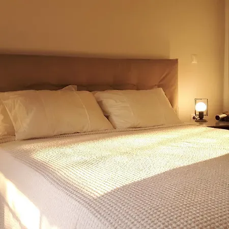Apartment Deluxe In Vouliagmeni